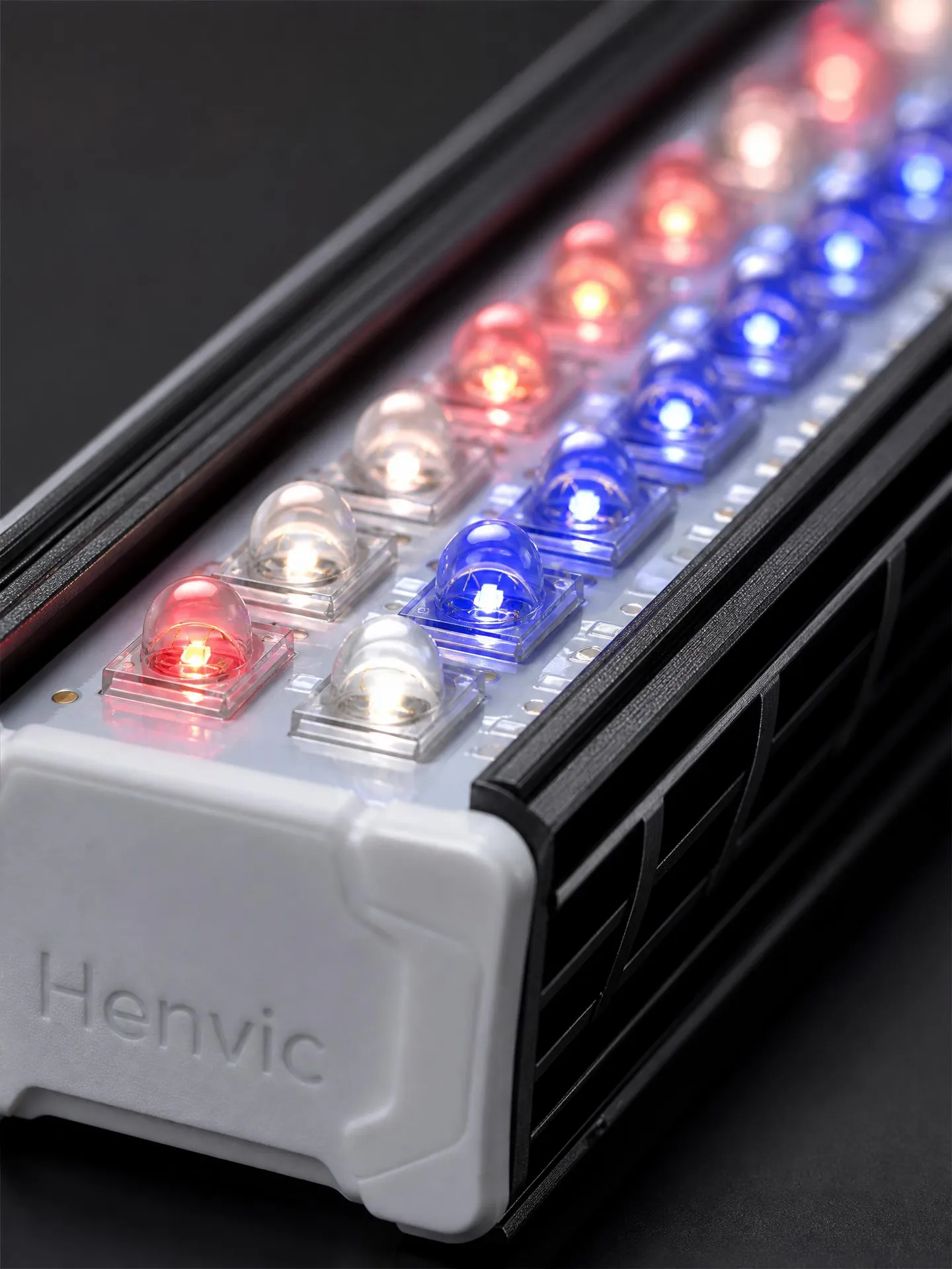 HVC-GL series LED grow light heat sink and lens detail